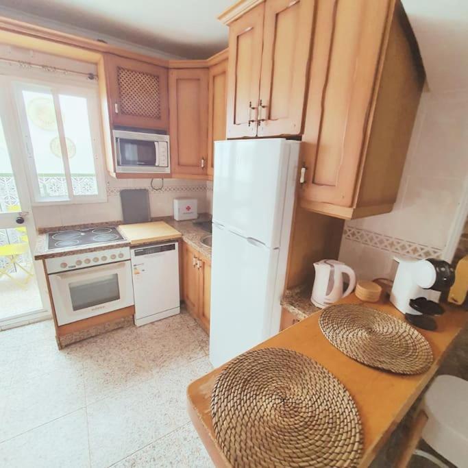 Вілла Soleada Casa En Нерха Екстер'єр фото